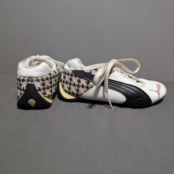Puma Toddler sneaker size 8T with pink hounds tooth print - Picture 4 of 11